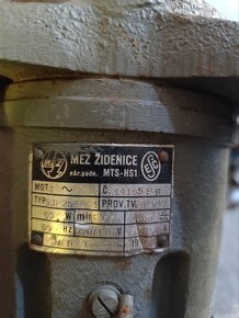 Elektromotor s brzdou. - 4