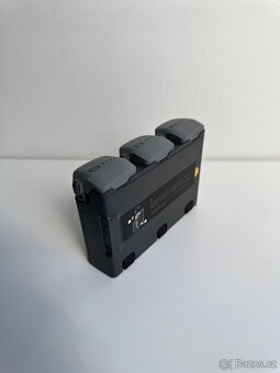 DJI Air 3 Fly More Combo (DJI RC 2) Jako novy - 4