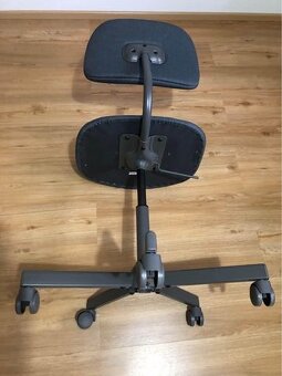 Otočné křeslo Ikea Bleckberget - 4