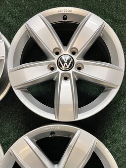 5x112 R16 Originál VW T-Roc / Corvara - jako nové - ET 43 - 4