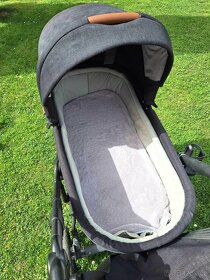 Prodám kočárek ROAN 6999 Kč - 4