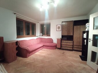 PRONÁJEM BYTU V RODINNÉM DOMĚ V KNĚŽPOLI (UH) - 4