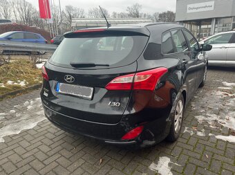 HYUNDAI i30 CW 1.6 GDI 135 hp  FIFA World Cup Edition - 4