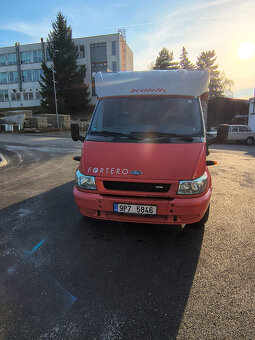 Obytné auto Ford Fortero - 4