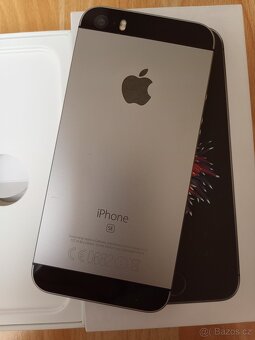 Apple iPhone 5 SE 32GB - 4