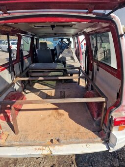 Prodám spací vestavbu - 4