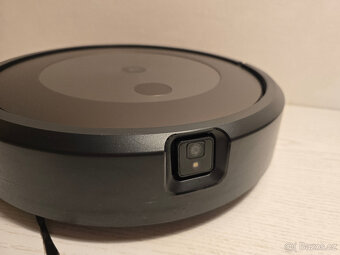 Robotický vysavač iRobot Roomba j9+ - 4