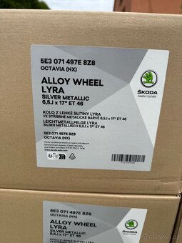 NOVÁ originál kola Škoda LYRA 17” Octavia, 5x112 - 4
