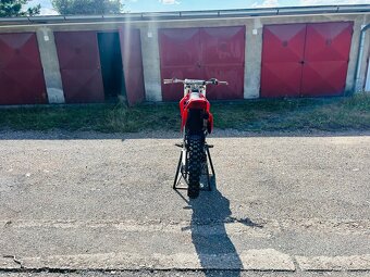 Honda cr125 - 4