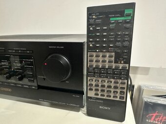 Sony E2000ESD (předzesilovač) + dálkové ovládání - 4