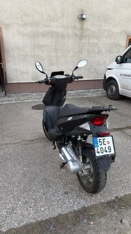 Skútr Generic xor 50 - 4