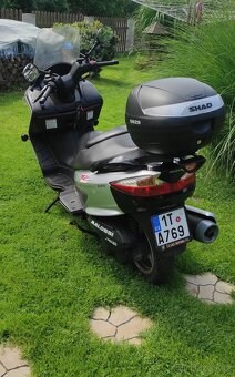 Suzuki Burgman 125 - 4