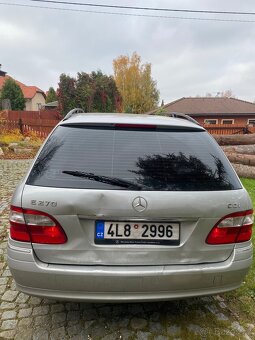 Mercedes w211 E270 cdi Combi - 4