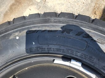 Záběrové pneu pirelli 265/70r19,5 - 4