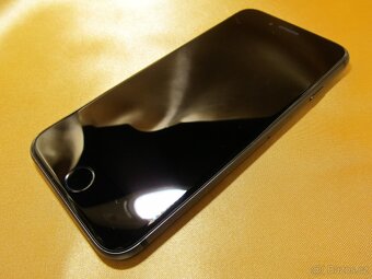 iPhone 8 Black 64GB TOP STAV ZÁRUKA - 4