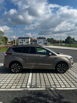 Ford Kuga  ST-LINE 2019 ČR - 4