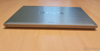 Notebook SONY VAIO (modelové označení SVT1312M1E) - 4