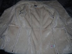 Hnědý kožíšek F&F - 4