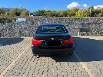 BMW 320 D - 4