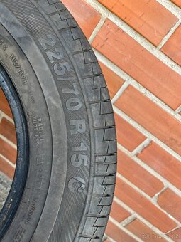 1 ks celoroční pneu Barum Vanis2 225/70/15 C (7,6 mm vzorek) - 4