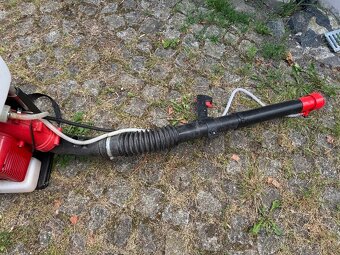 Motorový zádový rosič - HECHT 459 - 4