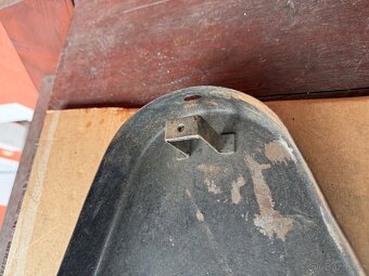 Čz 125T - kastlík - 4