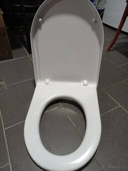 2x WC mísa s prkýnkem - 4