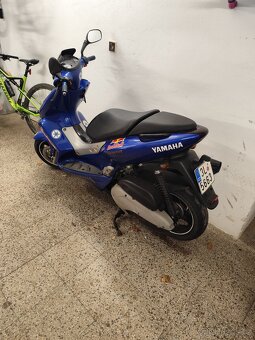 Yamaha Maxster 125 - 4