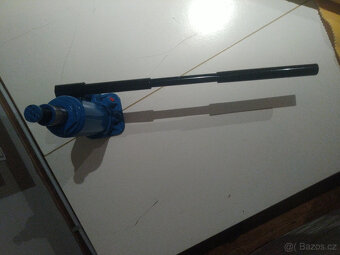 Hydraulický zvedák Gude GSH 5T - 4