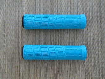 Nové mtb gripy ODI Reflex - 4