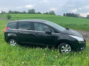 Peugeot 5008 1,6 HDI 82 KW r.v. 2011 7 míst . - 4