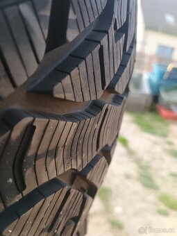 Zimní pneu 225/45R17 - 4