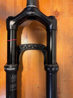 Vzduchová vidlice Rockshox 35 Gold RL DebonAir - 4