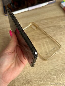 Apple iPhone X 256 GB - 4
