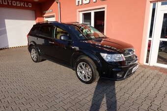 Fiat Freemont 2.4 Lounge 125kW - 4