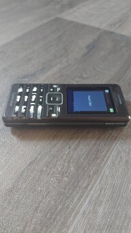 Sonyericsson k770i - 4