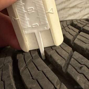 Zimní kola Volvo EX30 245/40 R20 - 4