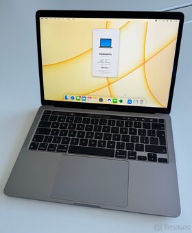 MacBook Pro 2022 M2 8GB - 4