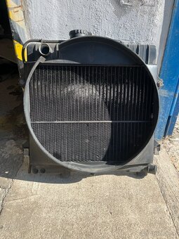 BMW e30 m10 chladič - 4