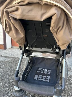 Prodám pěkný kočárek po jednom dítěti - 4