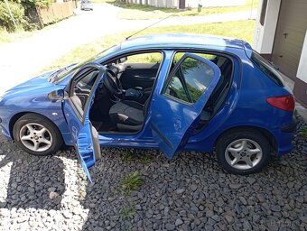 Peugeot 206 - 4