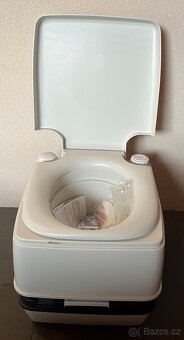 Mobílní záchod / WC / toaleta - 4