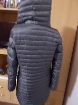 PĚKNÝ PEŘOVÝ KABÁT VEL M - 4