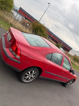 Volvo S60 2.4T AWD - 4