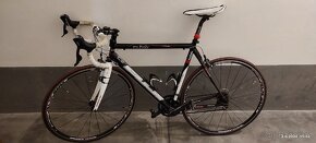 Prodám silniční kolo FUJI vel.56 výbava Shimano 105 - 4