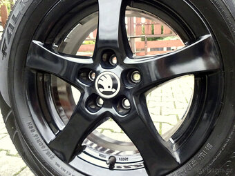 ZIMNÍ ALU 16" 5x112 pneu 215/60R16 pěkný stav - 4