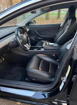 Tesla Model 3 Long Range, 255k najeto,  nelze odečíst DPH - 4