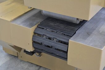 5816 - VÍCEKOTOUČOVÁ PILA SCM M3 - 4