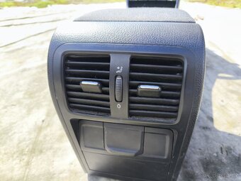 Passat B6 loketní opěrka - 4