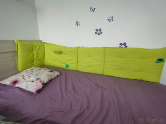 mantinel k posteli - 4